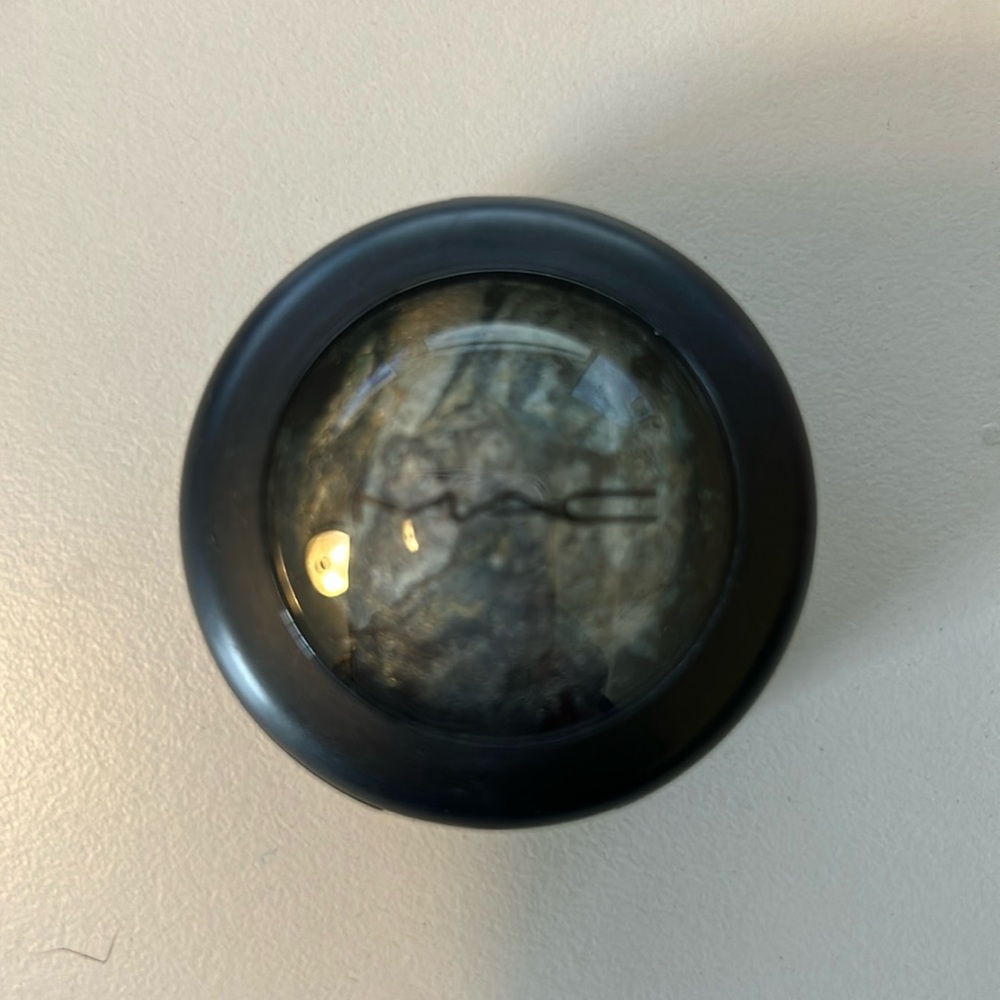 New MAC Mineralize Eyeshadow in Ether